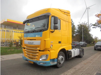Tractor head DAF XF 440