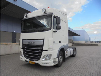 Tractor head DAF XF 440