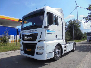 Tractor head MAN TGX