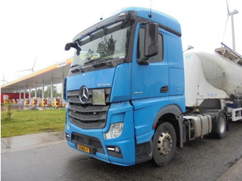 Tractor head MERCEDES-BENZ Actros 1842