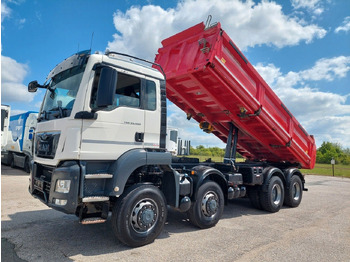 Truk jungkit MAN TGS 35.460