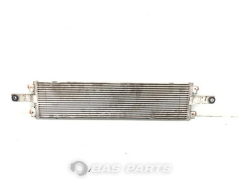 Pendingin oli MERCEDES-BENZ