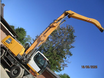 Mesin pengisi LIEBHERR LH 30 M