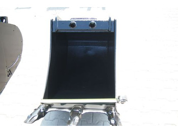 Ember ekskavator MECALAC