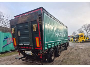 Trailer dengan terpal samping SCHMITZ