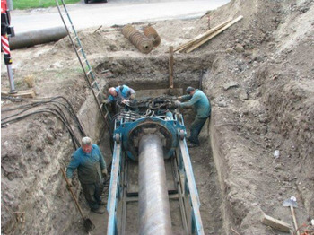 Pipelayer
