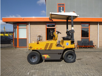Roller pneumatik SAKAI