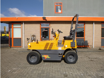 Roller pneumatik SAKAI