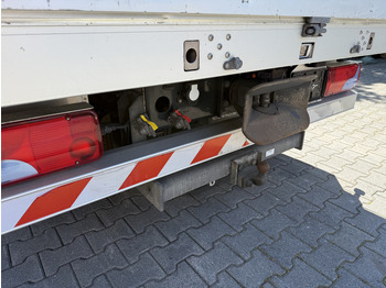 Truk flatbed, Truk derek MAN TGL 8.180 Palfinger 6501: gambar 2