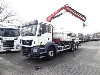 Truk flatbed MAN TGS 26.320