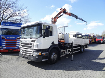 Truk derek SCANIA P 230