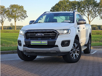 Truk pikap FORD Ranger