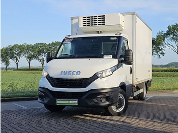 Van berpendingin IVECO Daily 35c14