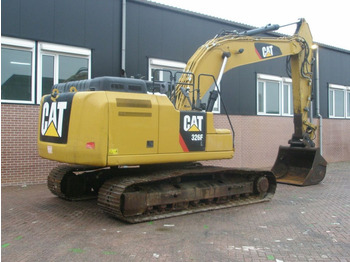 Ekskavator perayap Caterpillar 326FL: gambar 3