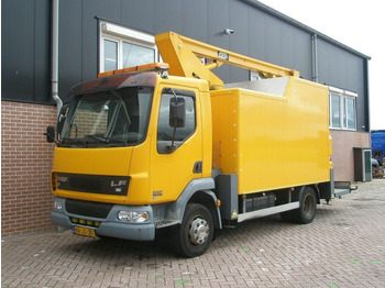 Platform pengangkat DAF LF 45