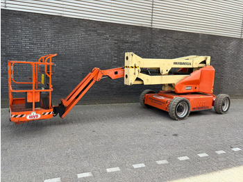 Boom artikulasi JLG E450AJ