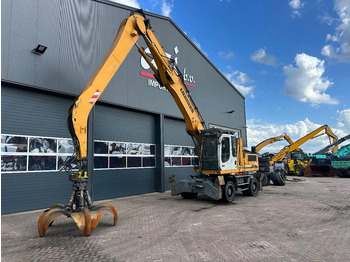 Mesin pengisi LIEBHERR A 924