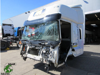 Kabin dan interior DAF CF