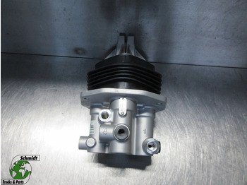 Kopling dan suku cadang MAN TGA