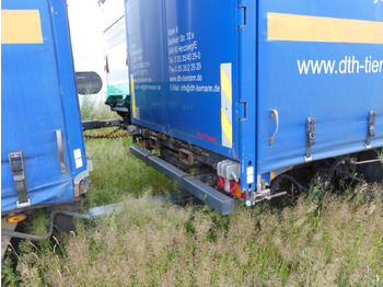 Truk dengan terpal samping Mercedes-Benz 1840 Top Zustand 106 m3 Euro 6 + Anhänger: gambar 4 Truk dengan terpal samping Mercedes-Benz 1840 Top Zustand 106 m3 Euro 6 + Anhänger: gambar 4