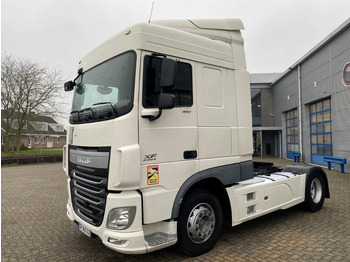 Tractor head DAF XF 106 460
