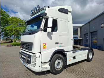 Tractor head VOLVO FH13 540