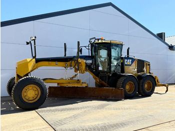 Grader CATERPILLAR 140M