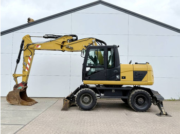 Ekskavator roda CATERPILLAR M313D