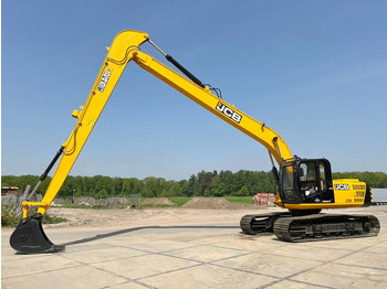Ekskavator JCB