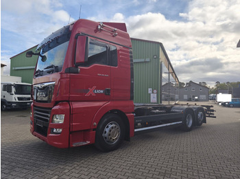 Truk sasis MAN TGX 26.500