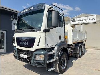 Truk jungkit MAN TGS 26.440