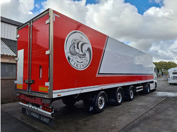 Semi-trailer kotak tertutup VAN HOOL