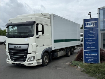 Truk box DAF XF 460
