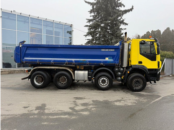 Truk jungkit Iveco AD340T45 Trakker 8x4 Euro 6: gambar 5
