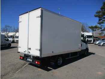 Van berpendingin baru Iveco Daily 35C16: gambar 5