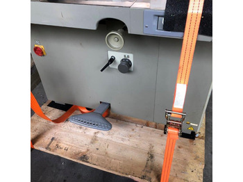 Mesin potong kertas Polar 58 EM cutting machine: gambar 2