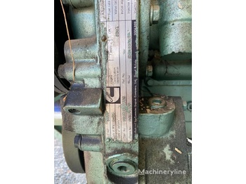 Genset SDMO 250 KVA Cummins: gambar 4 Genset SDMO 250 KVA Cummins: gambar 4