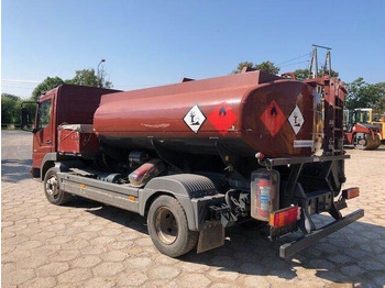 Truk tangki MERCEDES-BENZ Atego 818