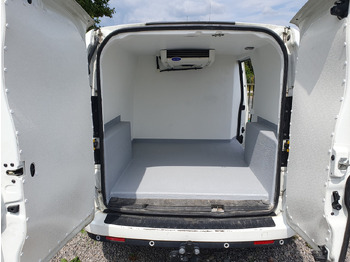Van berpendingin FIAT Doblo