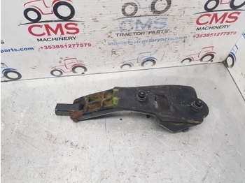 Pintu dan bagian untuk Traktor Claas Axos 310, 320, 330, 340 Parts Cab Door Hinge Lhs Top 0011377540; 11377540: gambar 5