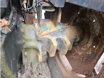 As roda belakang DEUTZ