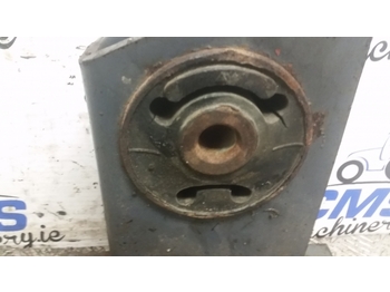 Suspensi kabin untuk Traktor Ford New Holland 40, Ts Series Cab Mount 82021818 , 82021777 , 81866330: gambar 3