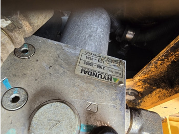 Hidrolika Hyundai Hx220l Hydraulic Priority Valve 31q6-20062: gambar 2