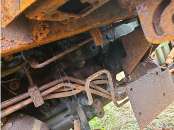 Penularan untuk Peralatan pertanian Massey Ferguson 5450 Transmission assorted parts     4302981h1, 4308227h1: gambar 2