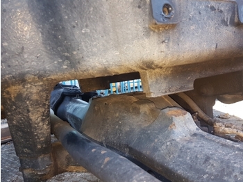 As roda depan untuk Traktor New Holland Tsa Case Mxu Series Ts115a Delta Front Axle Support Bolster 82030986: gambar 3
