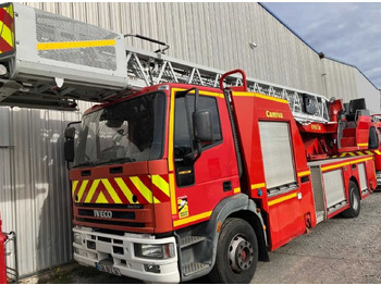 Truk pemadam kebakaran IVECO EuroCargo