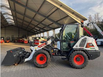 Wheel loader BOBCAT