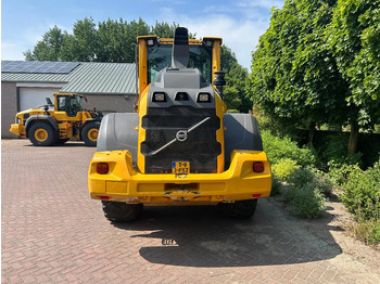 Wheel loader baru Volvo L90 H: gambar 3