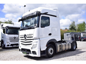 Tractor head MERCEDES-BENZ Actros 1845