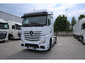 Tractor head MERCEDES-BENZ Actros 1845